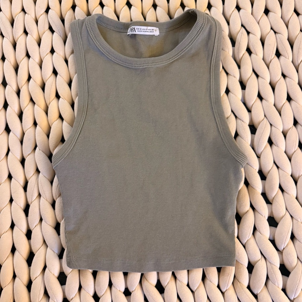 Zara Green Ribbed Sleeveless Crop Tank Top
